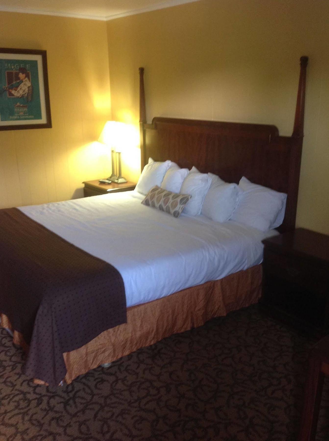L'Acadie Inn & Rv Park Eunice Ngoại thất bức ảnh